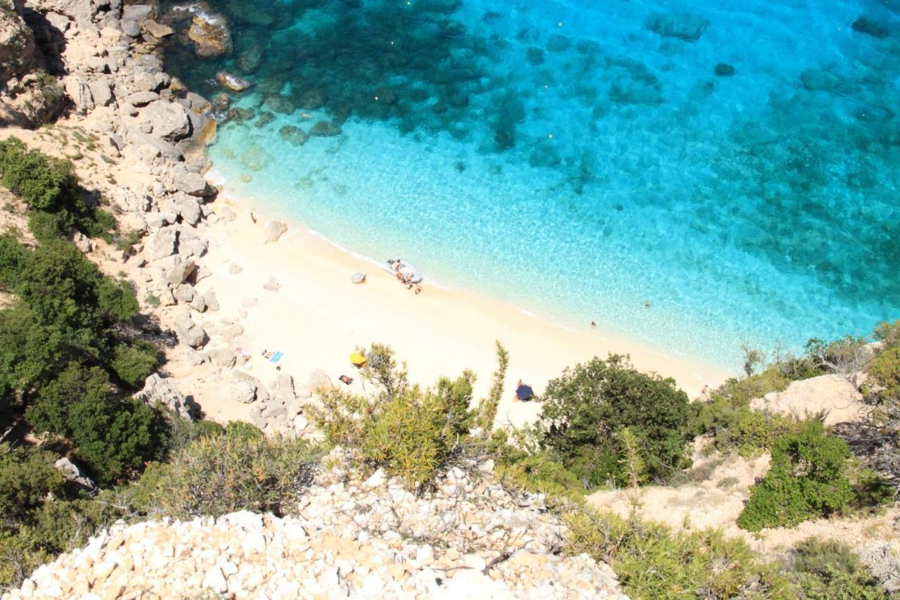 Villaggio Piscina Rei Monte Nai Kültér fotó